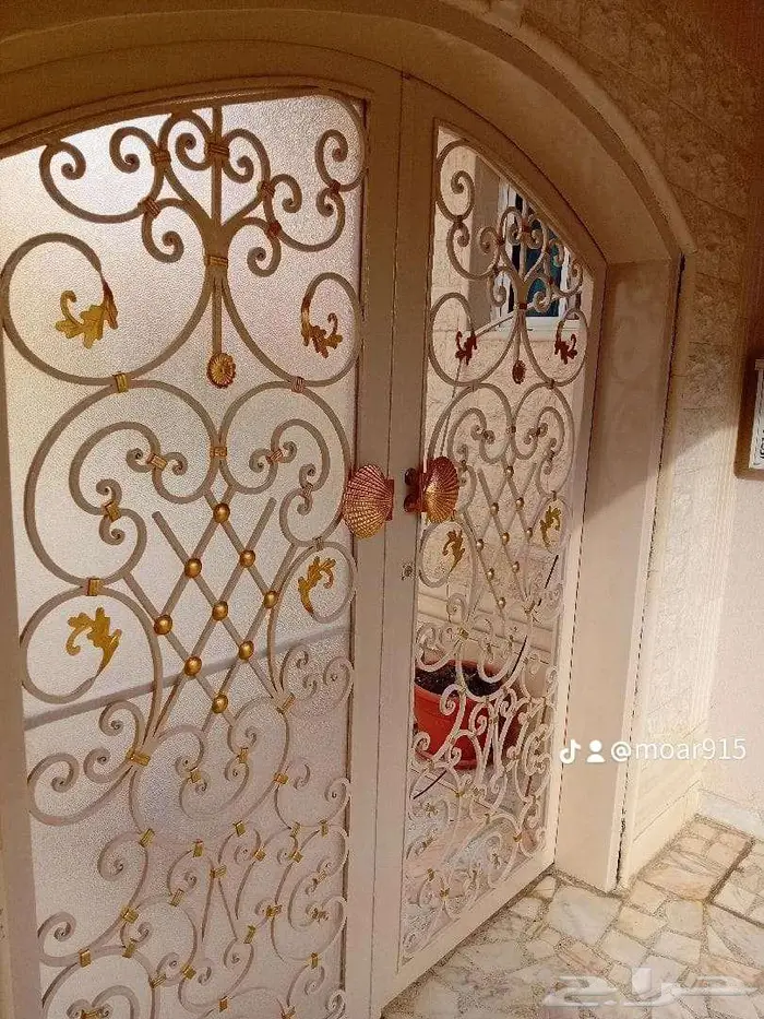 فني دهانات وديكورات بجميع انواعها 2
