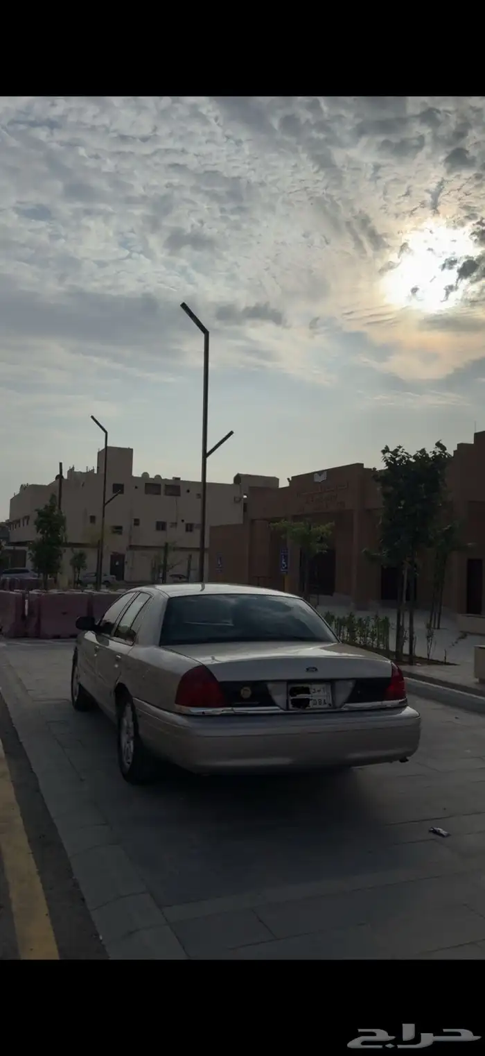 فورد فكتوريا 2008 3
