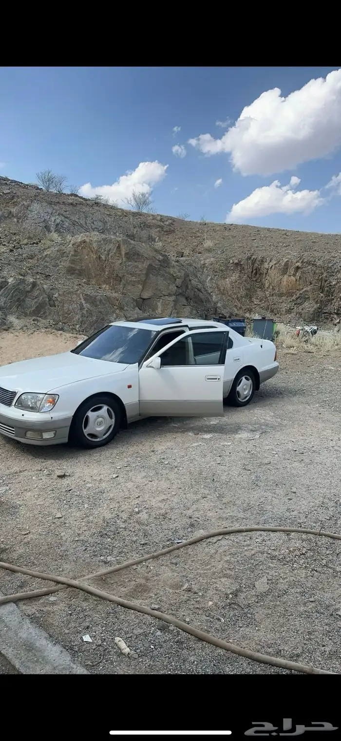 لكزس LS400 4