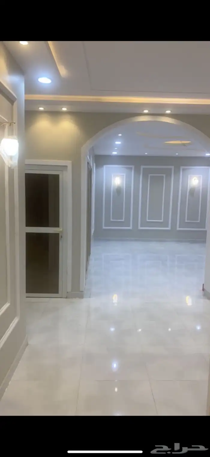 شقة دور ارضي ثلاثه مداخل من غير الفرش لم تسكن جديده 28