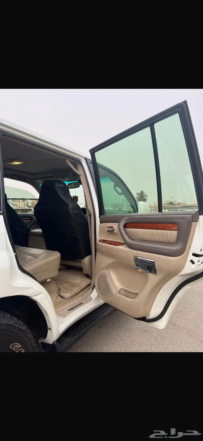 جيب لكزس LX470 2005 نظيف جدا وارد عبدالطيف جميل 12