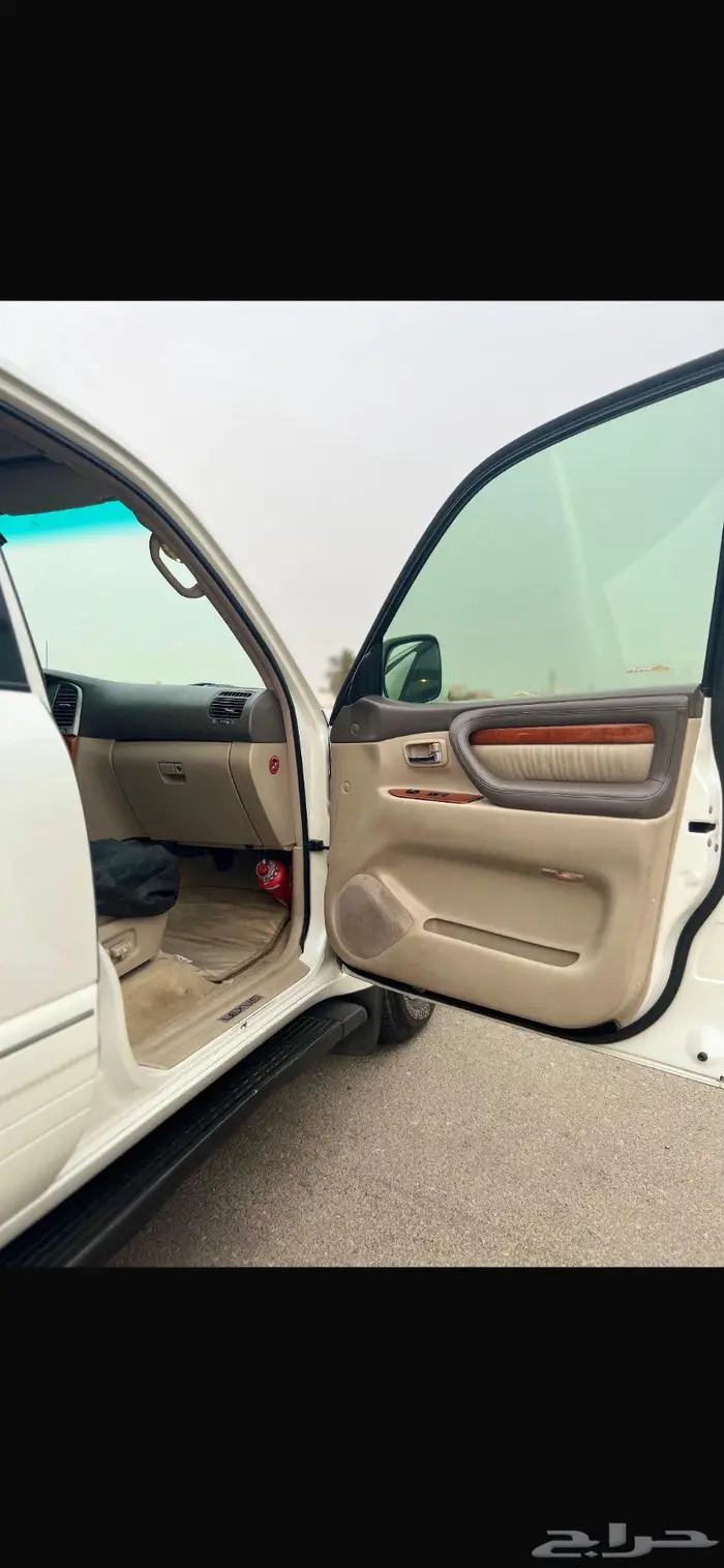 جيب لكزس LX470 2005 نظيف جدا وارد عبدالطيف جميل 11