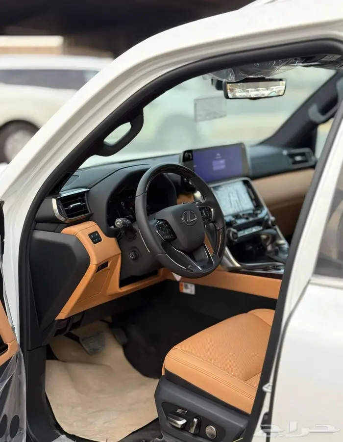 لكزس LX600 BB بنزين 2025 - كاش و أقساط 18