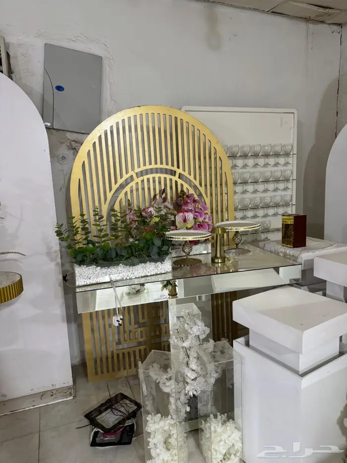 اغراض محل هدايا للبيع 11