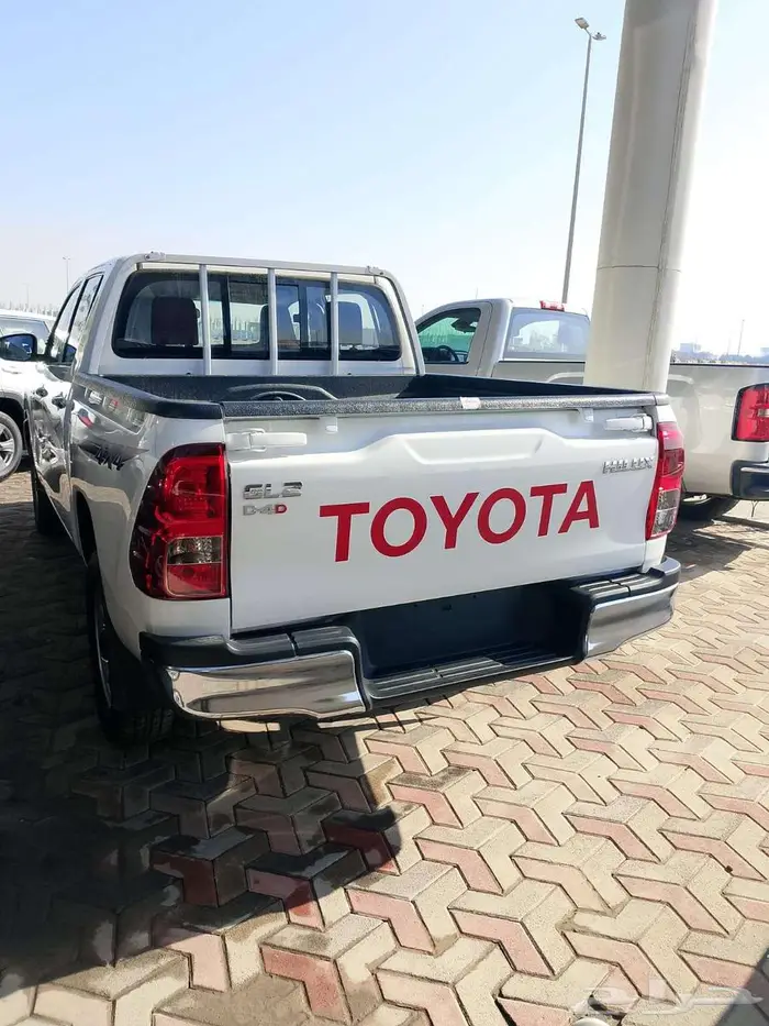 هايلوكس دبل ديزل GL2 2025 4