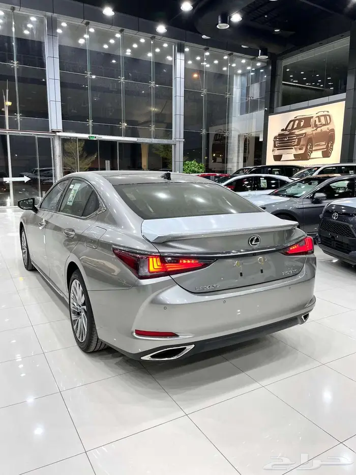 لكزس ES 350 CC نص فل بنزين سعودي 2025 اقل سعر كاش وبنوك 23