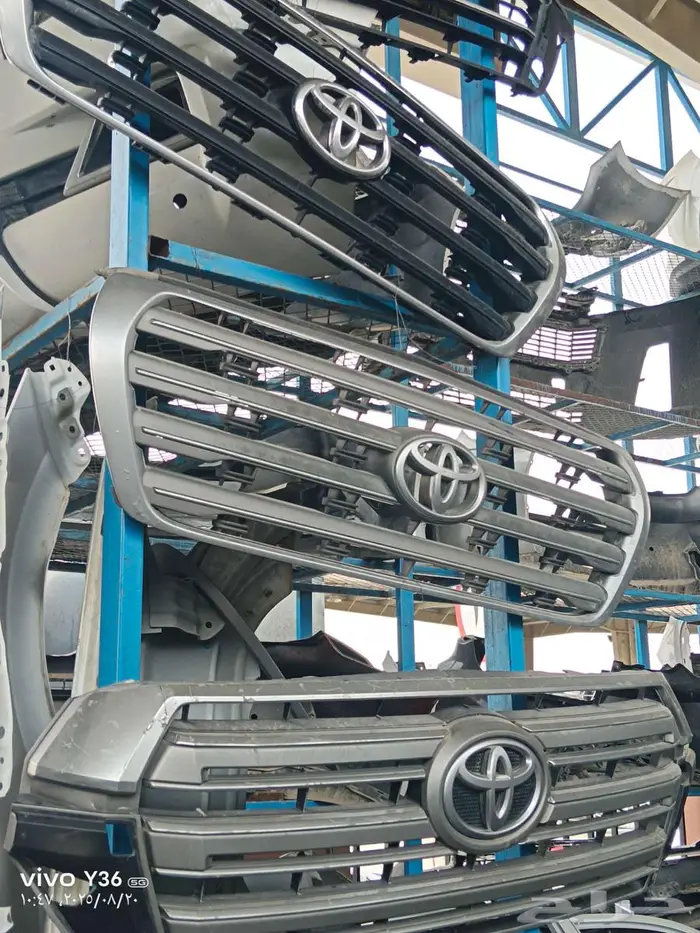 قطع غيار تشليح جميع انواع السيارات 1