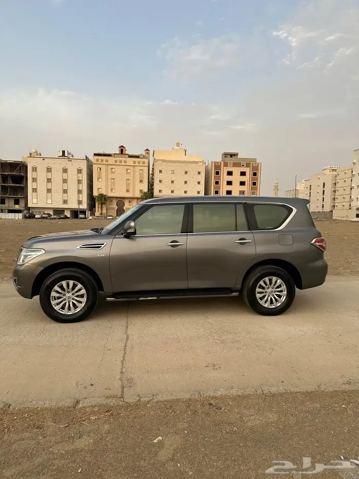 باترول 2016 SE2 نظيف 4