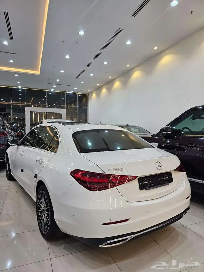 مرسيدس C200 موديل 2023 فل اوبشن 12