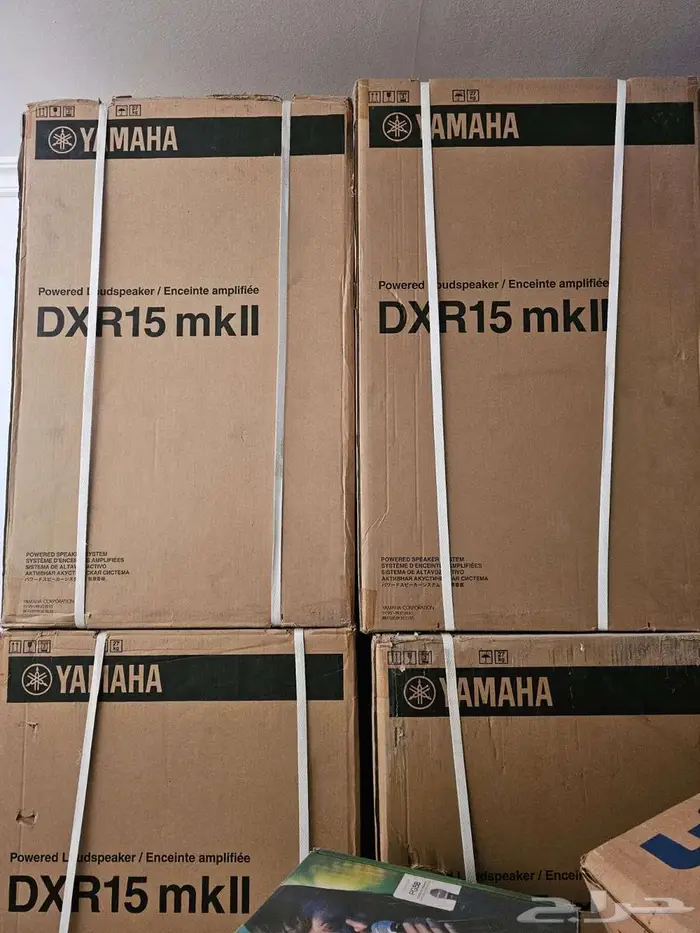 سماعة كبيرة ومكبر صوت ياماها DXR15mkII جديدة لم تستعمل 0