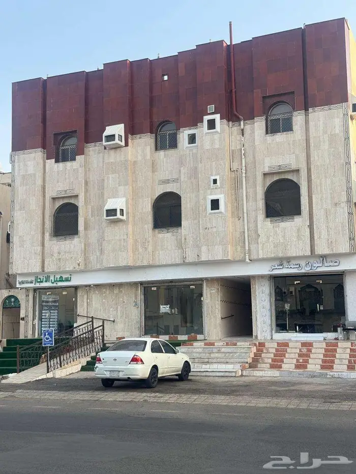 للبيع عمارة تجاري العزيزية امام بنك الراجحي 1