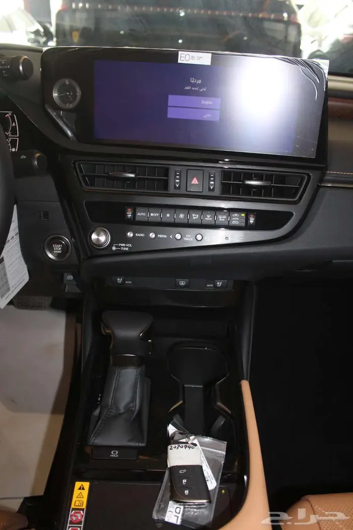 لكزس ES350 سعودى 2025 8