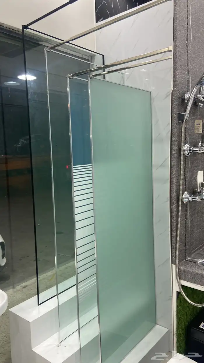 حواجز زجاج   قاطع زجاجي   كبائن شاور 1