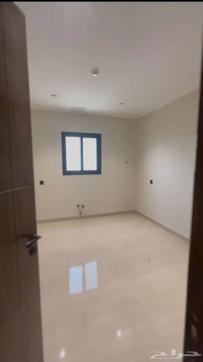 شقة مميزه امامية 2