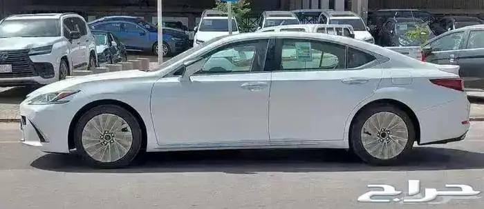 لكزس ES 350 cc نص فل 2025 بريمي 3