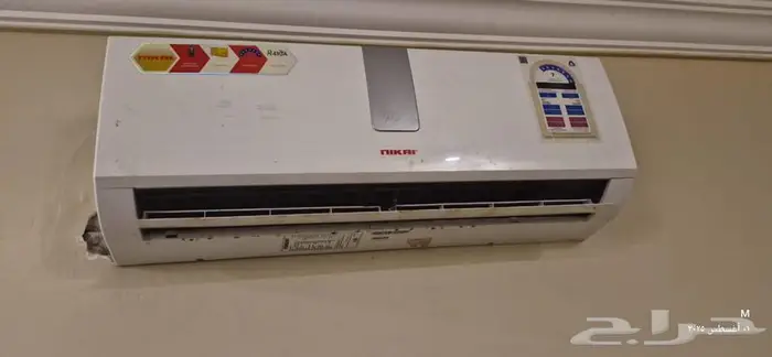 اثاث مكتبي نظيف وراقي 0