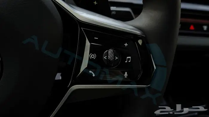 بي ام دبليو 520i خليجي 2025 اصفار مع ضمان الوكيل 10