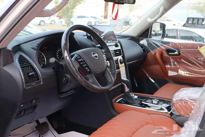 نيسان باترول بلاتينيوم 2024 محرك 4000CC كاش وبنوك 21