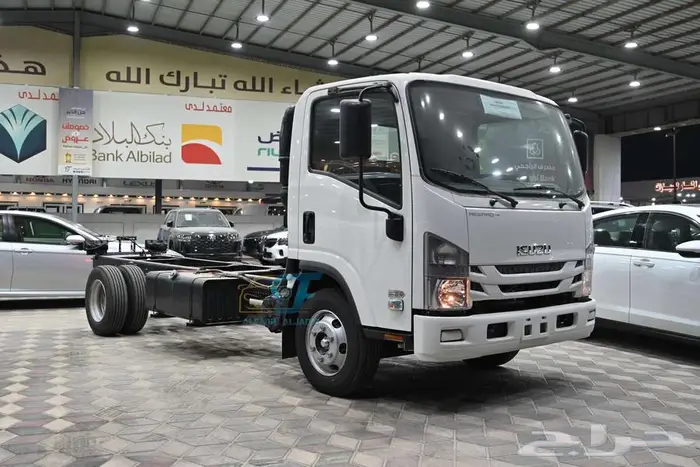 ايسوزو دينا 5 طن شاص طويل بالنقد والتقسيط 2