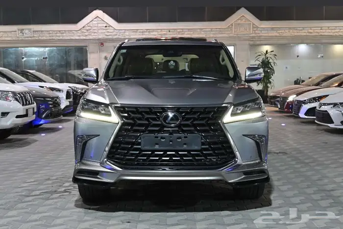 لكزس LX570s 2021 فل سعودي 1