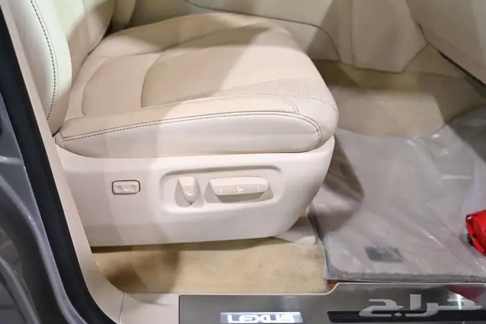 لكزس LX570s 2021 فل سعودي 18