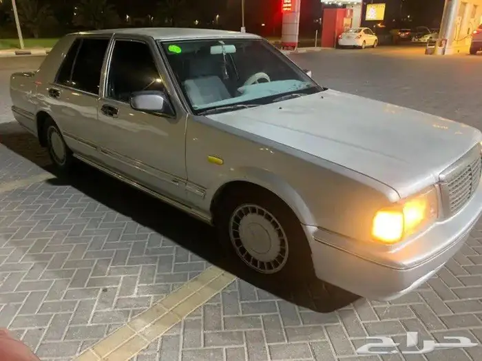 نيسان سيدريك 2001 2