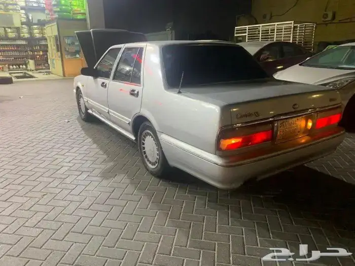 نيسان سيدريك 2001 0