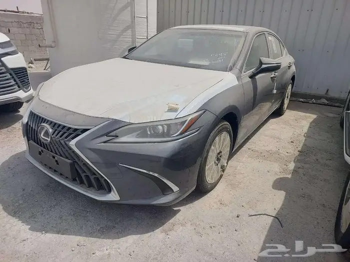 لكزس ES 250 AA سعودي موديل 2025 كاش و اقساط 0