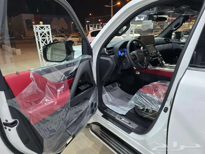 لكزس 600 LX موديل 2025 اف سبورت 8
