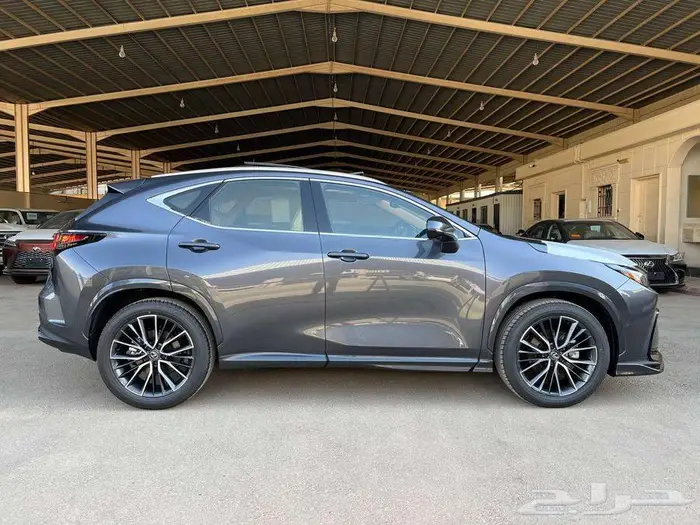 لكزس NX350 CC 2025 فل كامل كاش واقساط ودفعتين 7