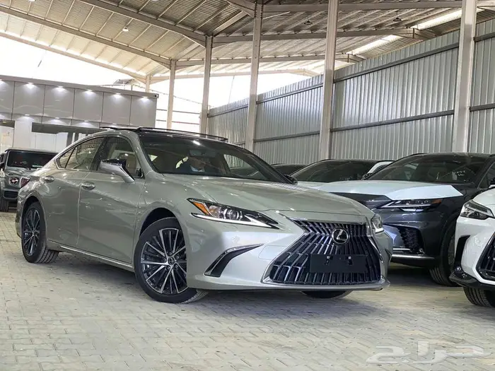 لكزس ES 350 CC بانوراما 2025 - خليجي 5