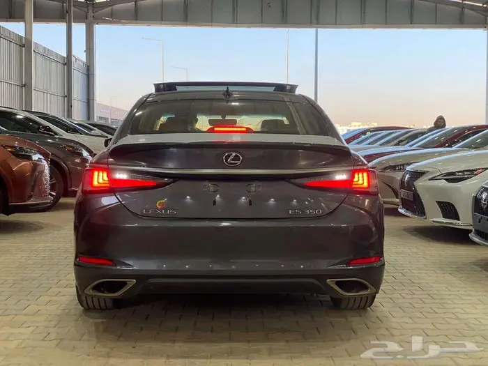 لكزس ES 350 CC بانوراما 2025 - خليجي 3