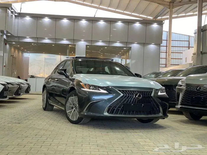 لكزس ES 350 CC بانوراما 2025 - خليجي 2