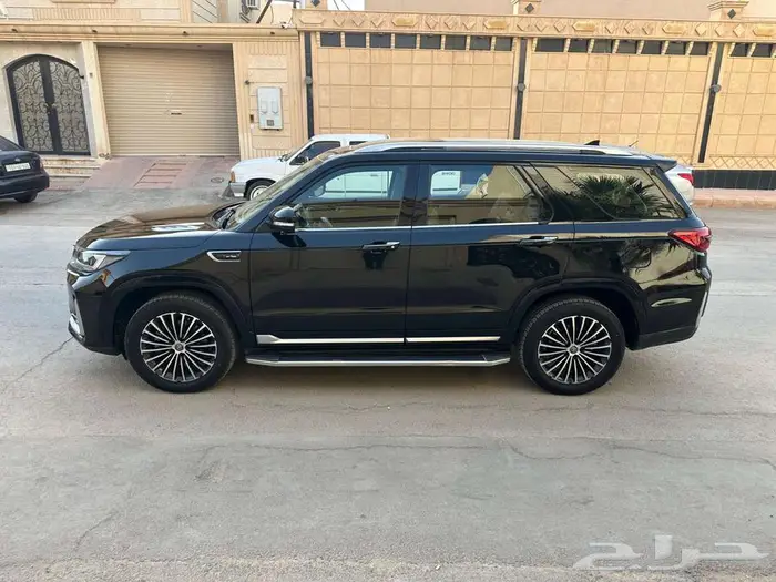 2022 Changan CS 95 half full options with sunroof n AWD 3