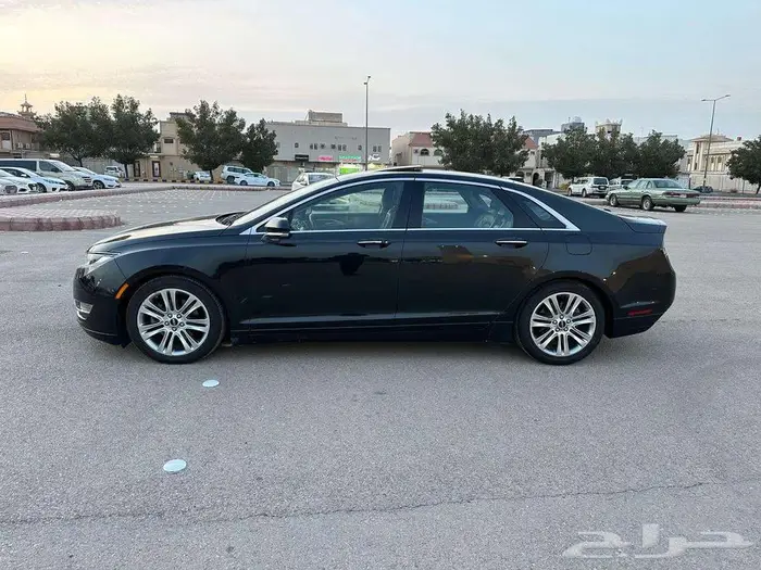 2014 Lincoln MKZ 3.7 AWD full options with p2014 Lincoln MKZ 6