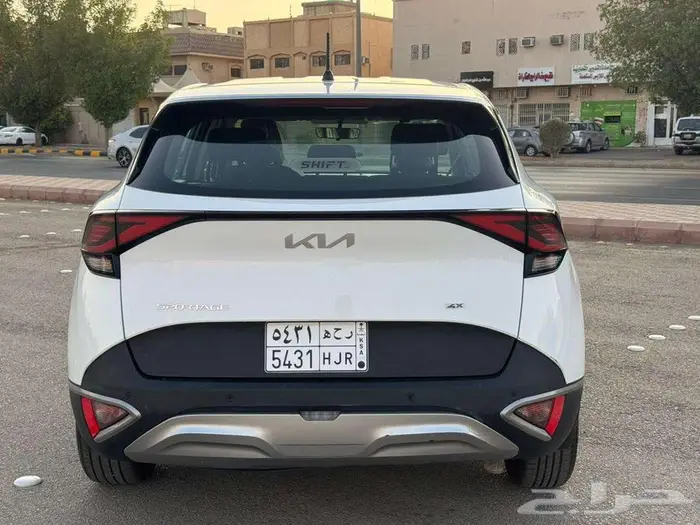 2023 KIA Sportage with auto transmission Accident free 2.0 3