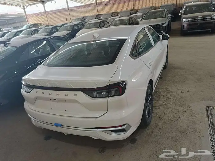 فورد تورس 2025_جميع الالوان_كاش _ايجار منتهي بالتمليك 8