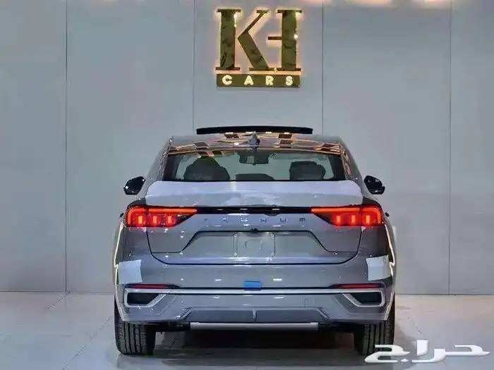 فورد تورس امبيانتي 2025 5