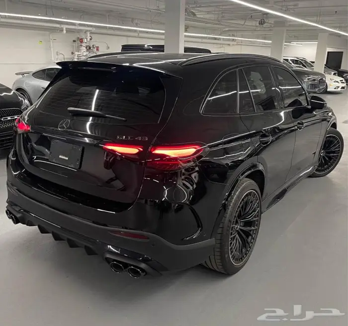 Mercedes GLC43 AMG 4Matic 3