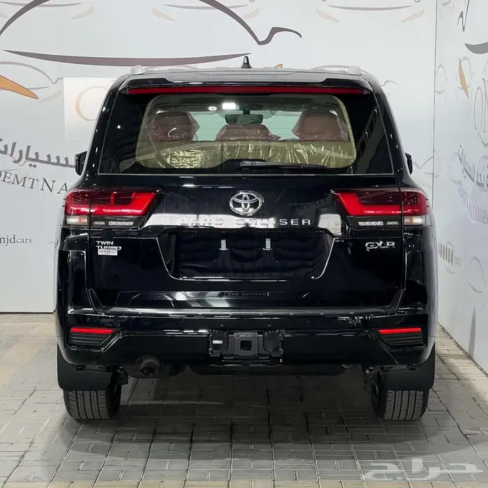 تويوتا لاندكروزر GXR رقم4 بنزين بريمي 2025 3
