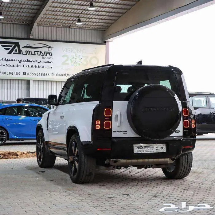 رنجروفر دفندر باب واحد HSE P400 موديل 2022 18