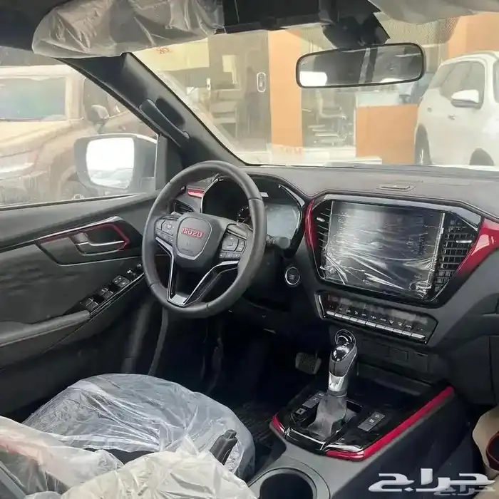 ايسوزو دي ماكس الجي تي 2025 3