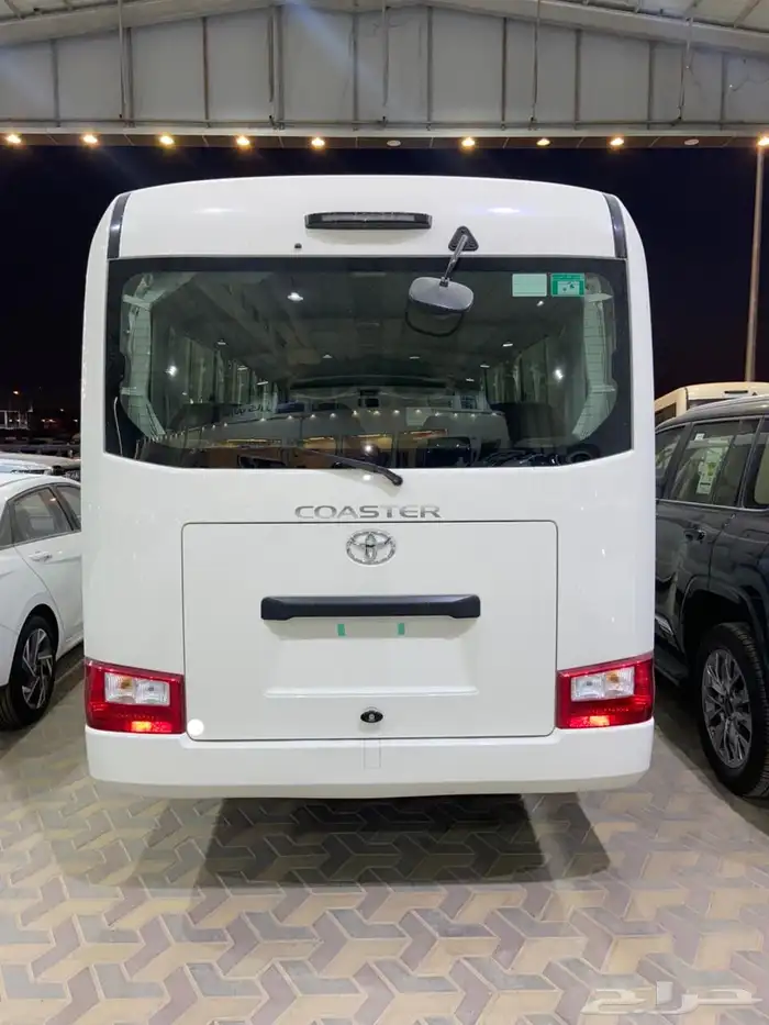 باص كوستر - ديزل - جير عادي - 23 راكب - 2025 3