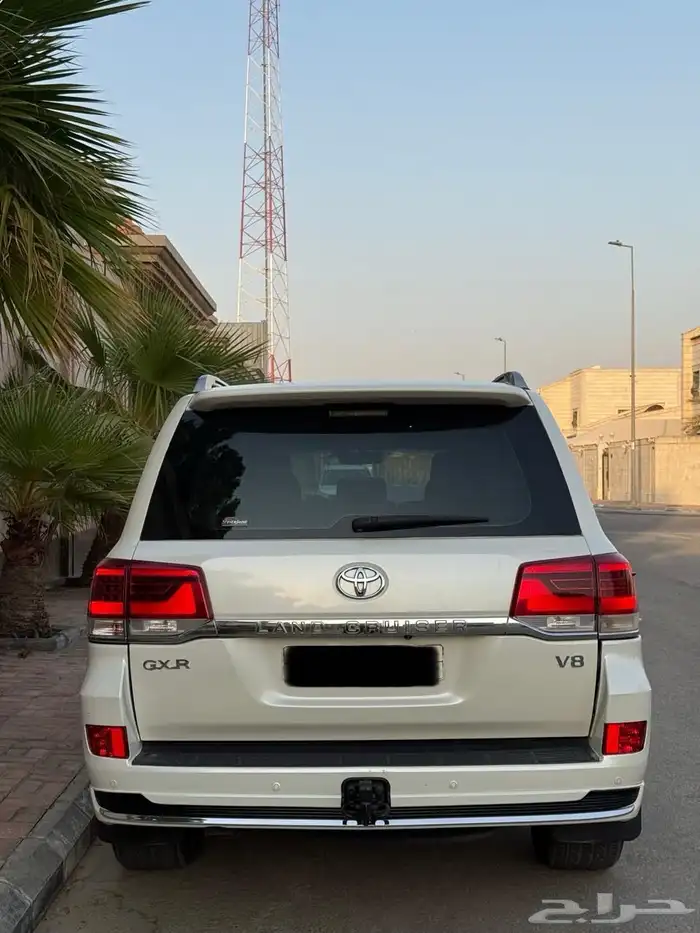 لاند كروزر 3