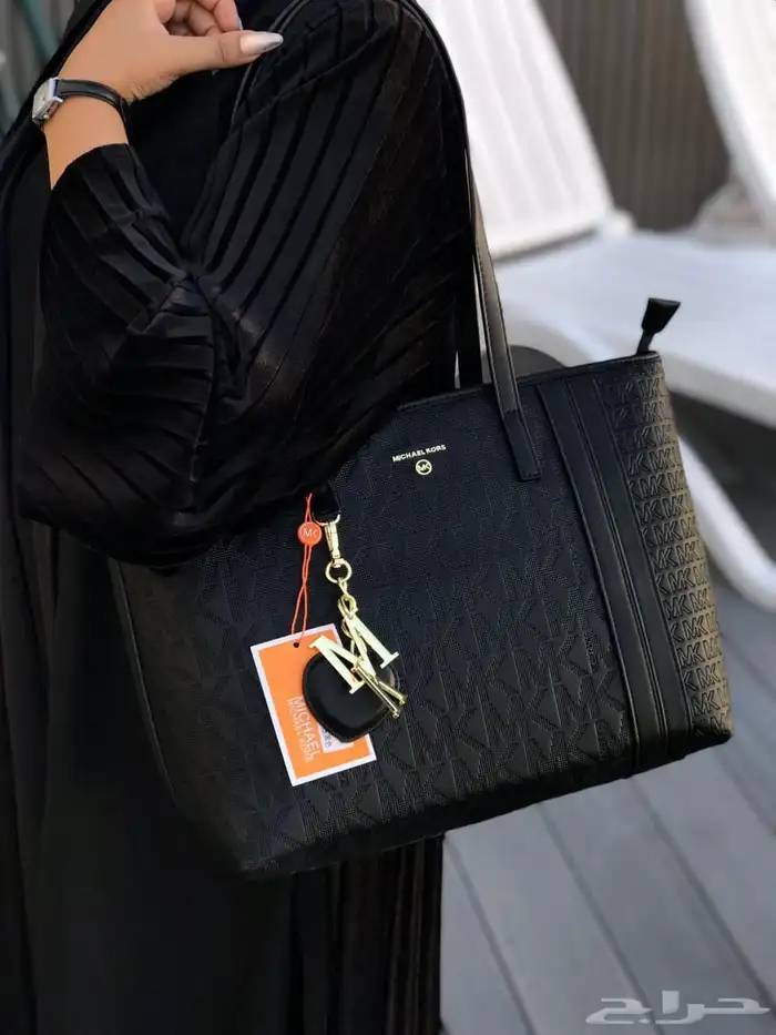 توفرت اجمل الماركات   للدوامات والجامعه 4
