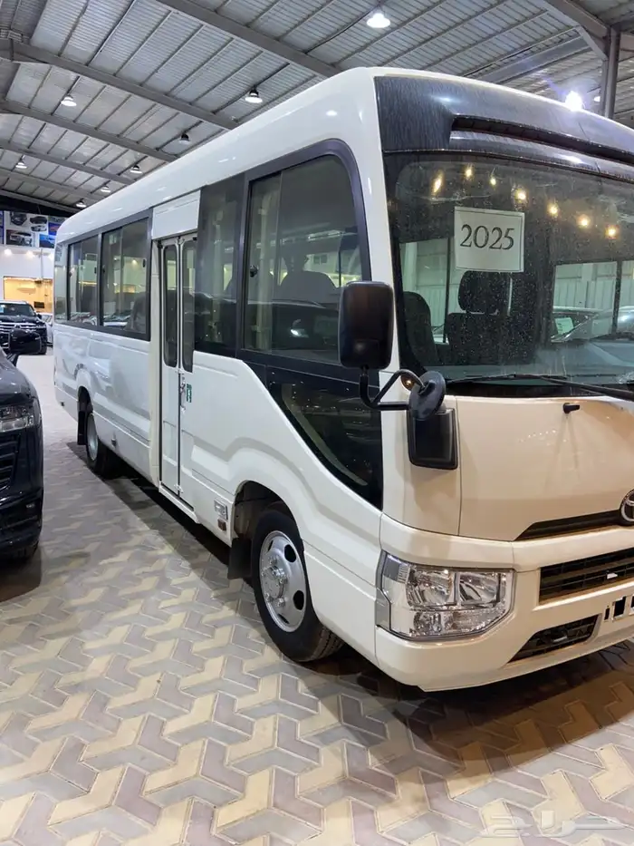 باص كوستر - ديزل - جير عادي - 23 راكب - 2025 1