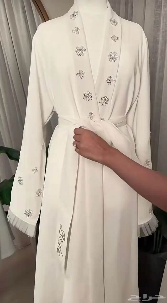 روب عروسه 0