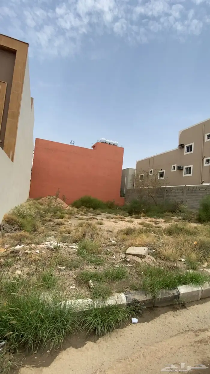 للبيع ارض مساحة 600 م2 مخطط فجر في خميس مشيط 2