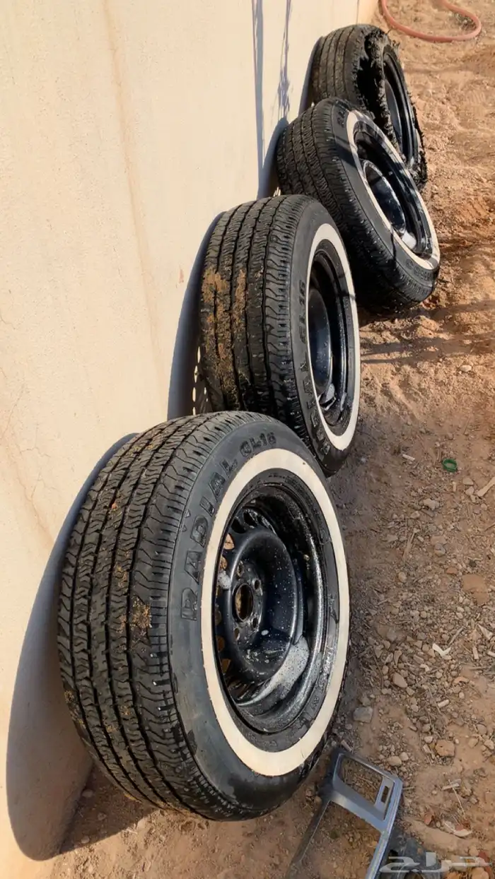 جنوط مع كفراتهم نضيفه للبيع موديل 24 2