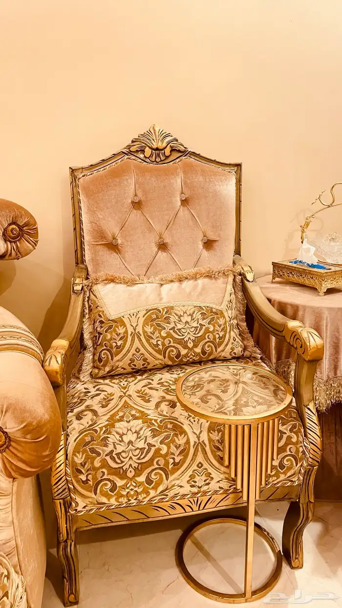 كنب تركي كلاسيك استخدام نظيف 7